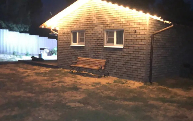 Гостевой дом Домик у леса