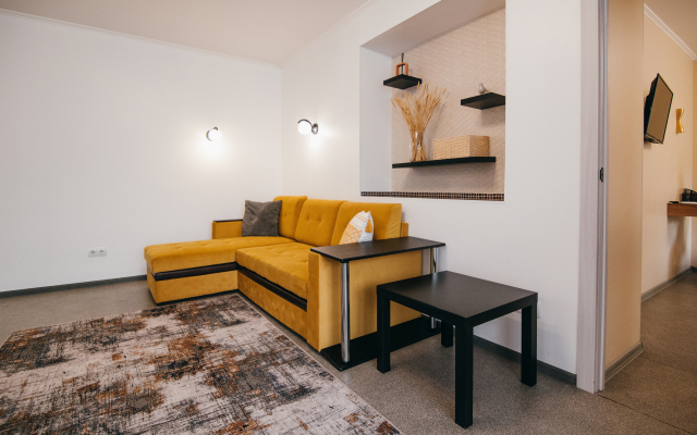 Апартаменты Компания Подушка на Амурском бульваре 13