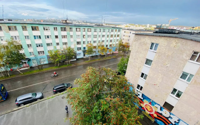 Апартаменты на Кольском 2