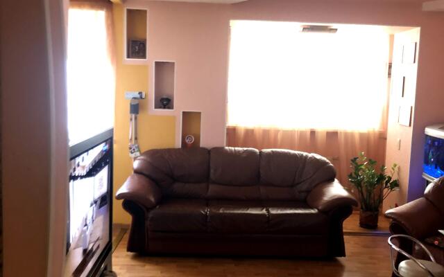 Апартаменты Spacious central 3-room apartment