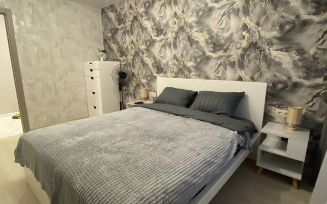Uyutnaya 2 Komnatnaya na Ulitse Litke Flat
