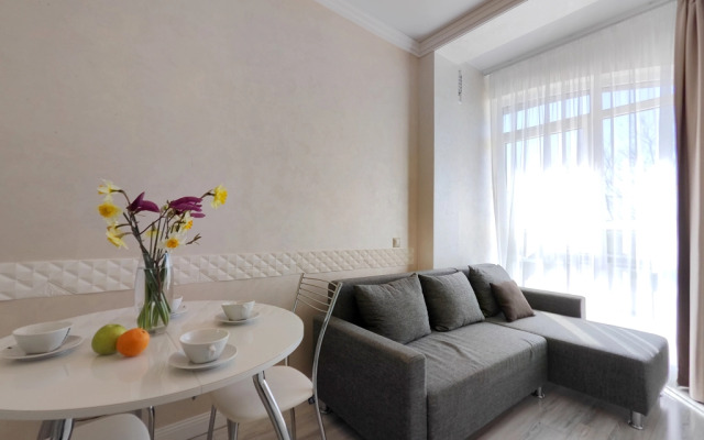 Апартаменты в Голубой Бухте 1