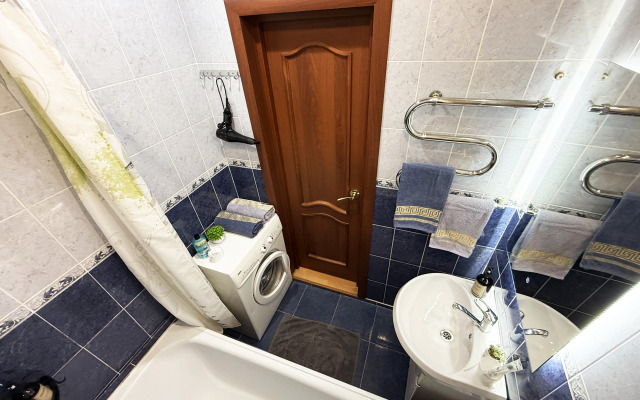 Na Petra Yermolaeva 1 Flat