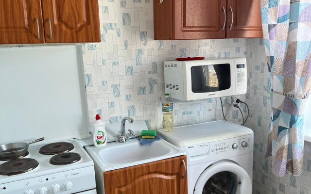 Апартаменты 2-х комнатная на 50 лет Октября 23