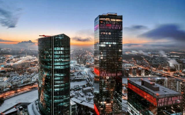 Romantic apart on 71 floor