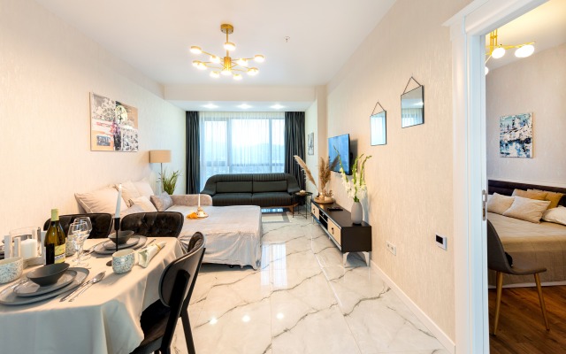Sea Heights Apartments
