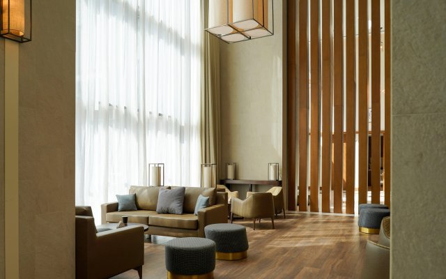 Staybridge Suites Dubai Al-Maktoum Airport, an IHG Hotel