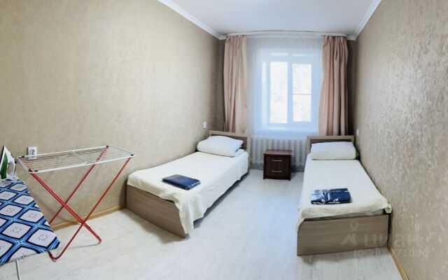 Dvukhkomnatnaya v 40 kvartale Flat