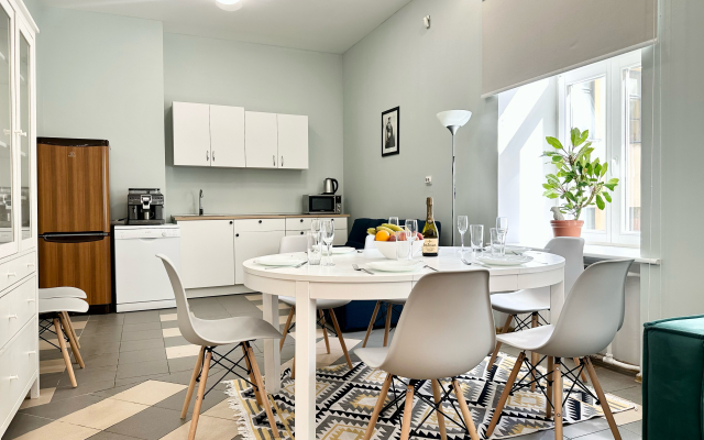 Апартаменты SpbStay на Пушкинской 10