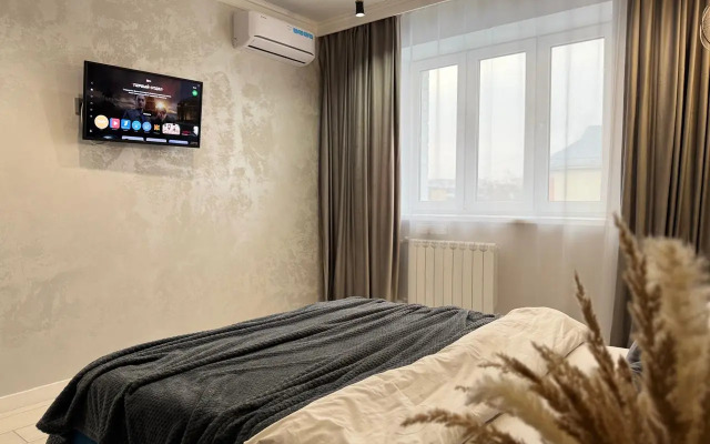 Апартаменты Аврора Широко Холодная 8, 5 этаж