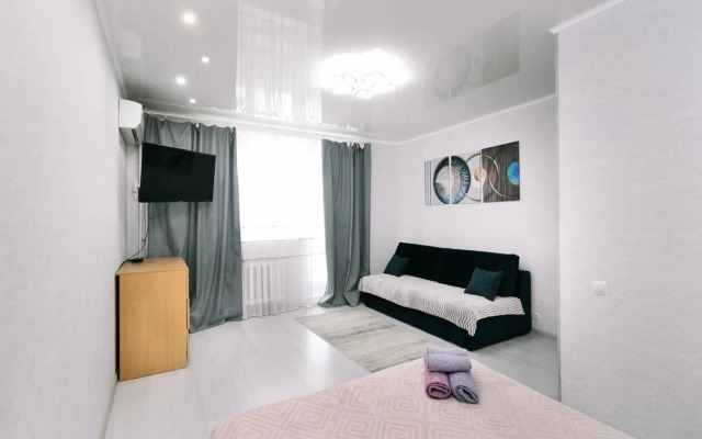 Апартаменты на Набережной 14