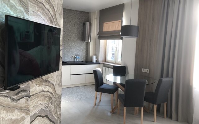 Best Home Apartment