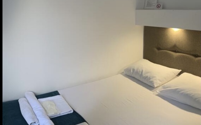 Travel Mini-hotel