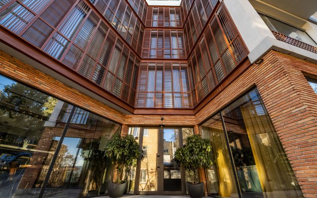 Barnovi Boutique Hotel