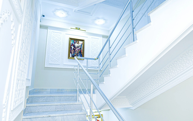 Kabir Hotel