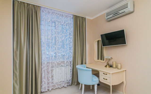 Mini-otel' Versal