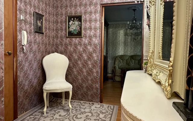 Na Nevskogo Flat