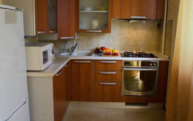 S Dobroy I Myagkoy Enepgetikoj Amango Apartments