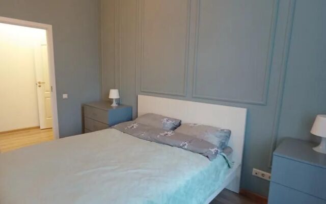 Квартира с балконом, красивый вид , рядом Эрмитаж, парковка