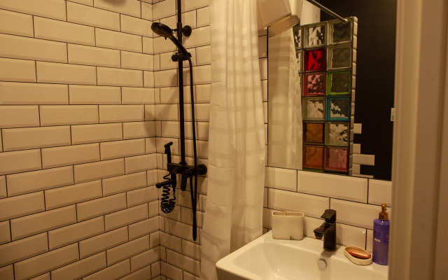 Na Flotskom Spuske Flat