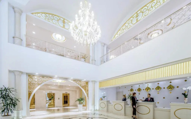 Qafqaz Riverside Hotel