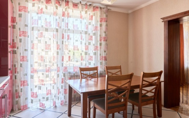 2-kh Urovnevye Apartamenty u metro Sukonnaya Sloboda