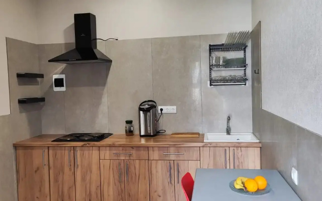 Amina Guest House
