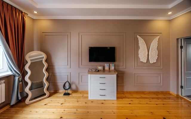 Fhouse Guest House