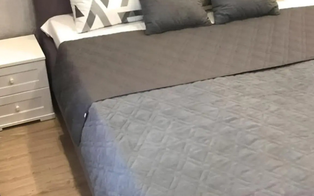 Uyutnaya v novom Zhk s sobstvennym parkom Flat