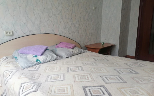 Апартаменты Трехкомнатные Первомайская 41 (8)