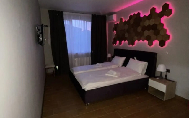 Na Ulitse Figurnoy 12/2 Private house