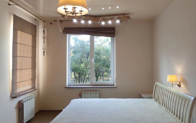 Na Dzerzhinskogo 64 Flat