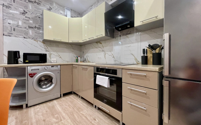 Апартаменты Яркие рядом Парк М4 Дон Аэропорт OZ Mall