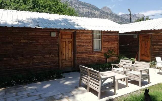 Lime Tree Houses Hotel