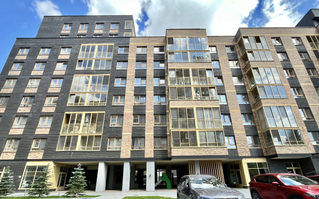 Biryuzovaya Studiya V Serdtse Goroda Permi Flat