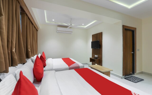 Rose Gold Hotel