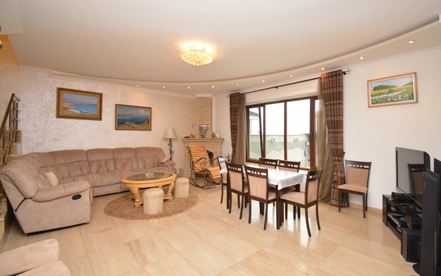 Blue Panorama Sevan Hotel