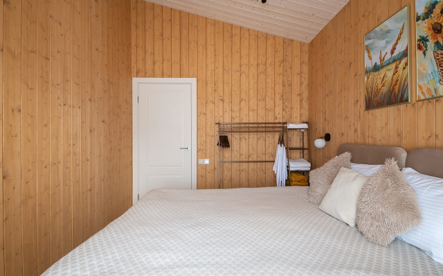 Частный дом Уютный домик вдали от шумного города