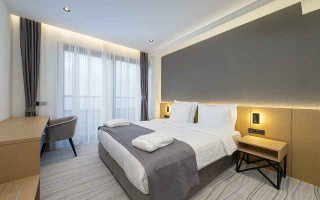 Hotel The Grandeur Batumi