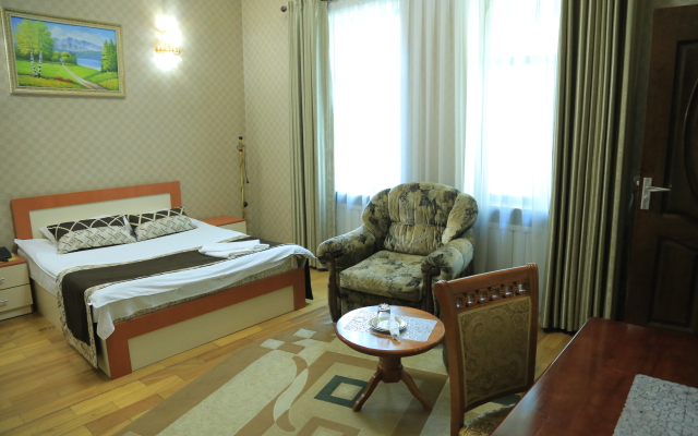 Almaz Guest House