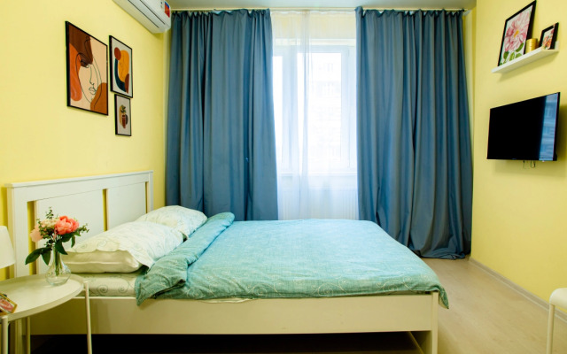 Апартаменты Happy возле ВКК Экспоград 1