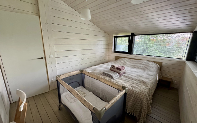 Частный дом С летним бассейном 3 спальни