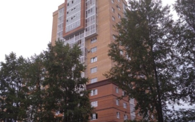 S Volshebnym Vidom na Gorod Flat