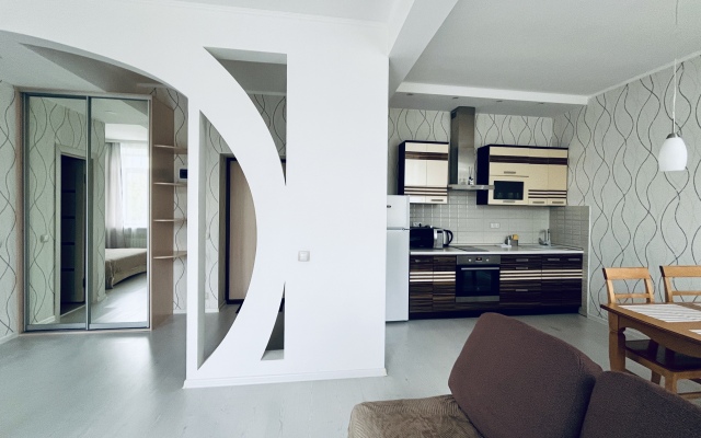 Апартаменты Unique Apart Лен рядом с Медсанчастью МВД, Парком Чудес и СГК Кирова 25