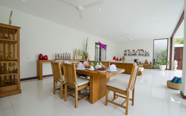 Trendy Villa with Private Pool