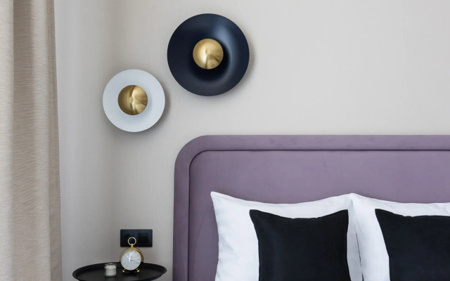 Merino Home Violet Apartments