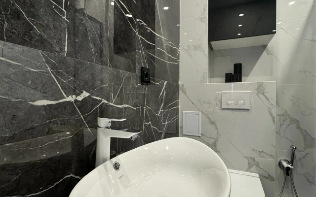 Nizhnee Ozero Muzey Yantarya Flat