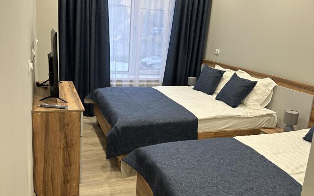Mini-Otel Gostinitsa "ul. Tazi Gizzata 1v" Mini-hotel