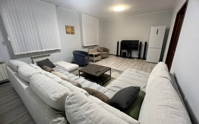 Private house Bolshoy Dom Nedaleko Ot Tsentra Goroda Tver