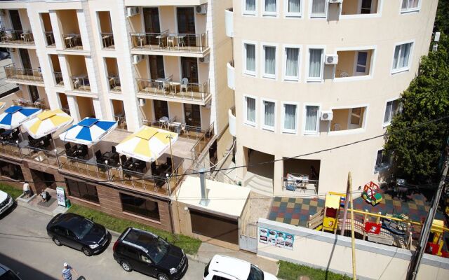 Konstantinopol Hotel